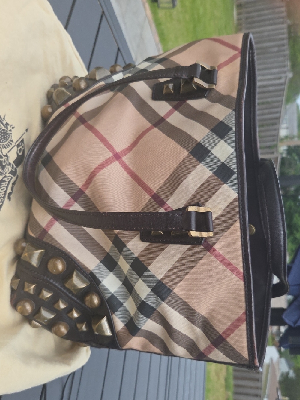 Burberry Beige Plaid Tote with Black Leather Handles and Gold Studs - Picture 4 of 13